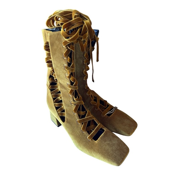 ZIMMERMANN Lace-Up Velvet Ankle Boots - Mustard BRAND NEW Size 40 - Picture 3 of 12